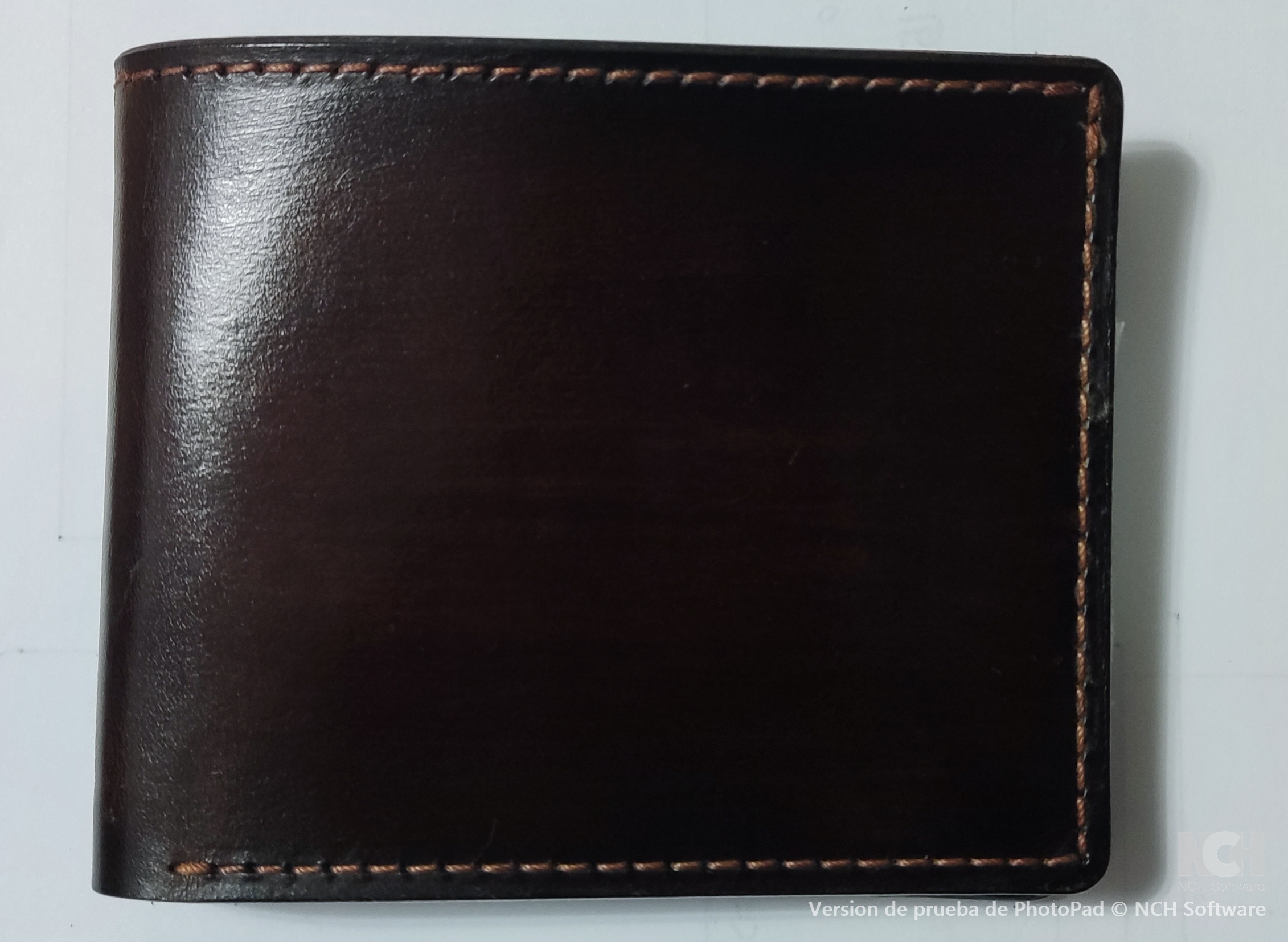 CARTERA DE CUERO VEGETAL TEÑIDA A MANO